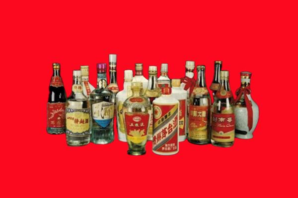 伊春嘉荫县回收十八老酒.jpg
